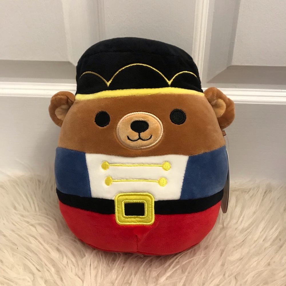 Braven the nutcracker bear 8” Squishmallow NWT